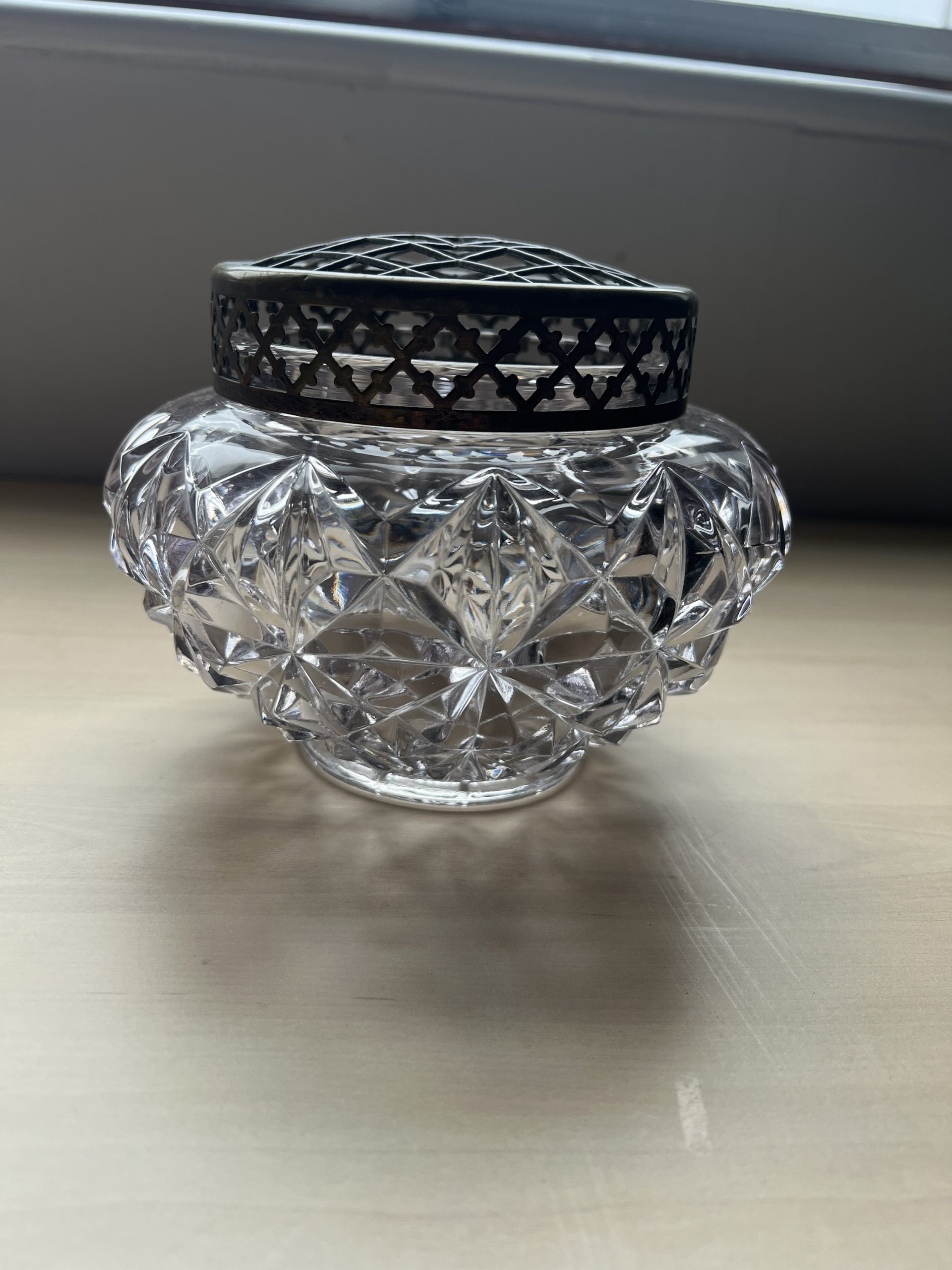 Cut Crystal Rose Bowl with Metal Flower Frog – Heavy Star Cut Glass