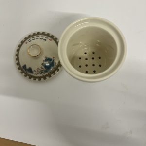 Chinese Porcelain Lidded Tea Infuser / Herb Pot Landscape Design