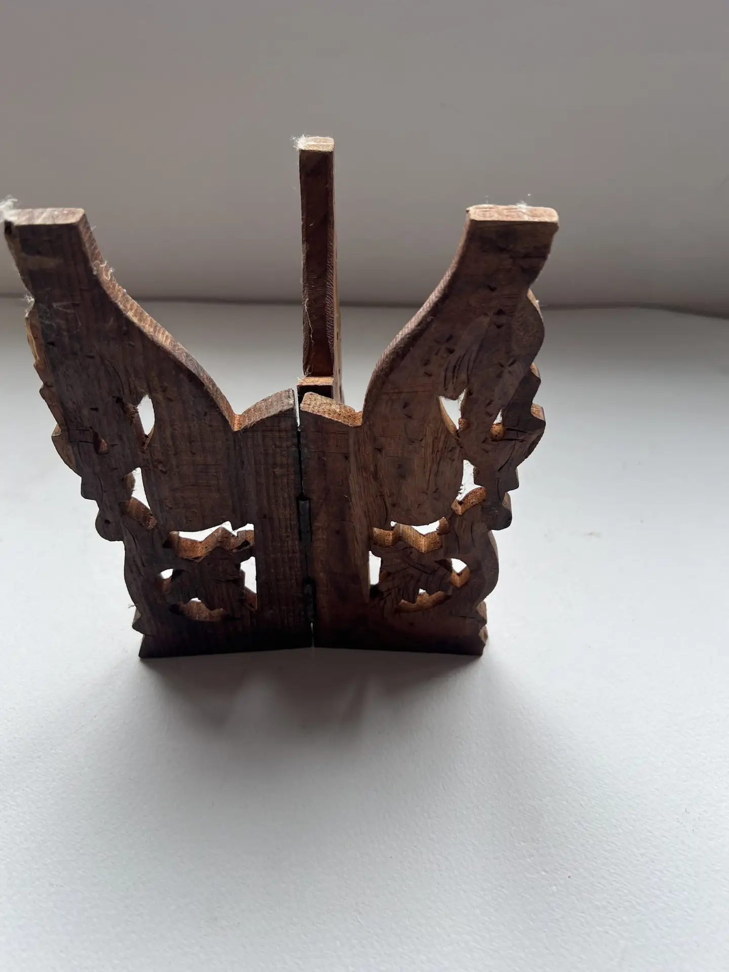 Carved Wooden Folding Letter Rack Napkin Holder Bird Design Vintage